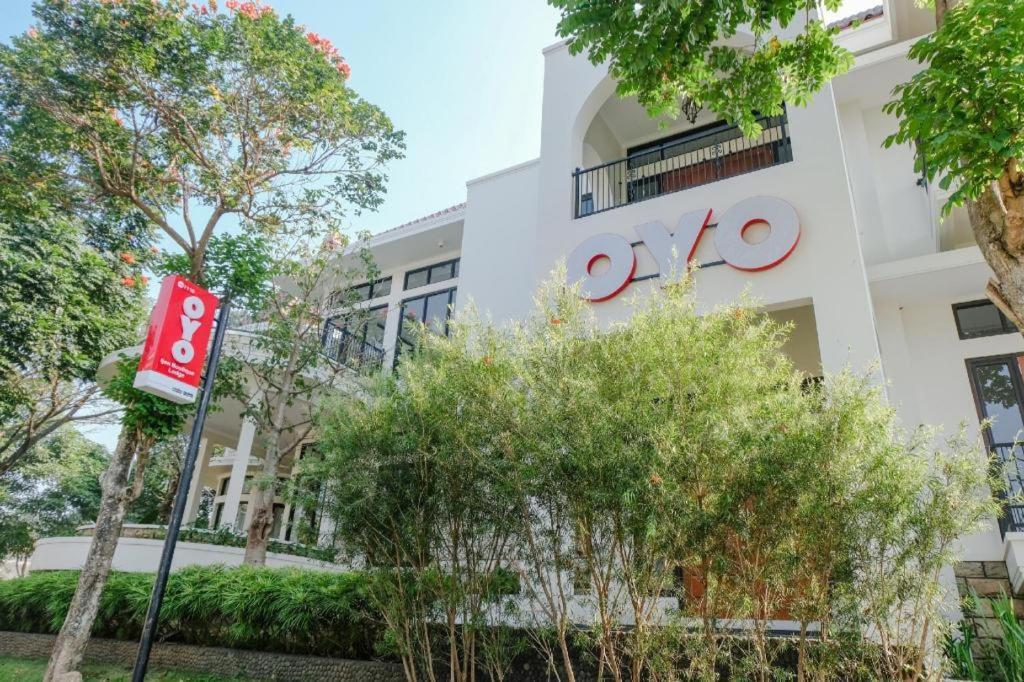Oyo 1110 Ijen Butik House Malang Exterior foto