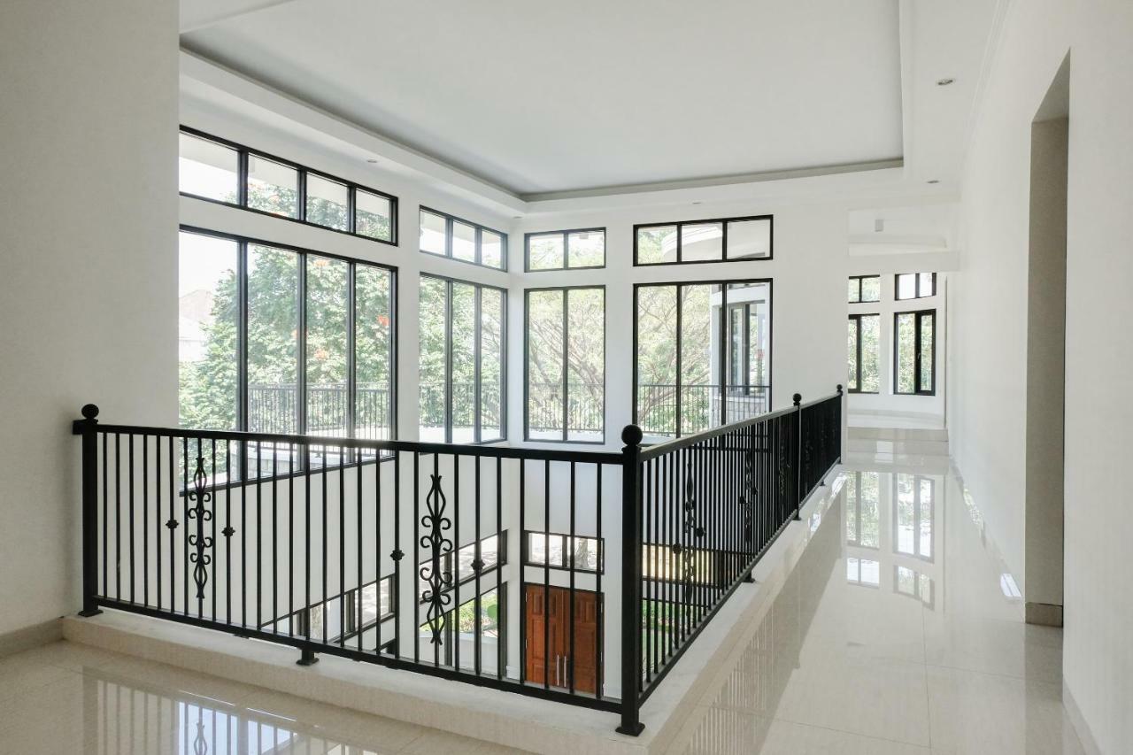 Oyo 1110 Ijen Butik House Malang Exterior foto