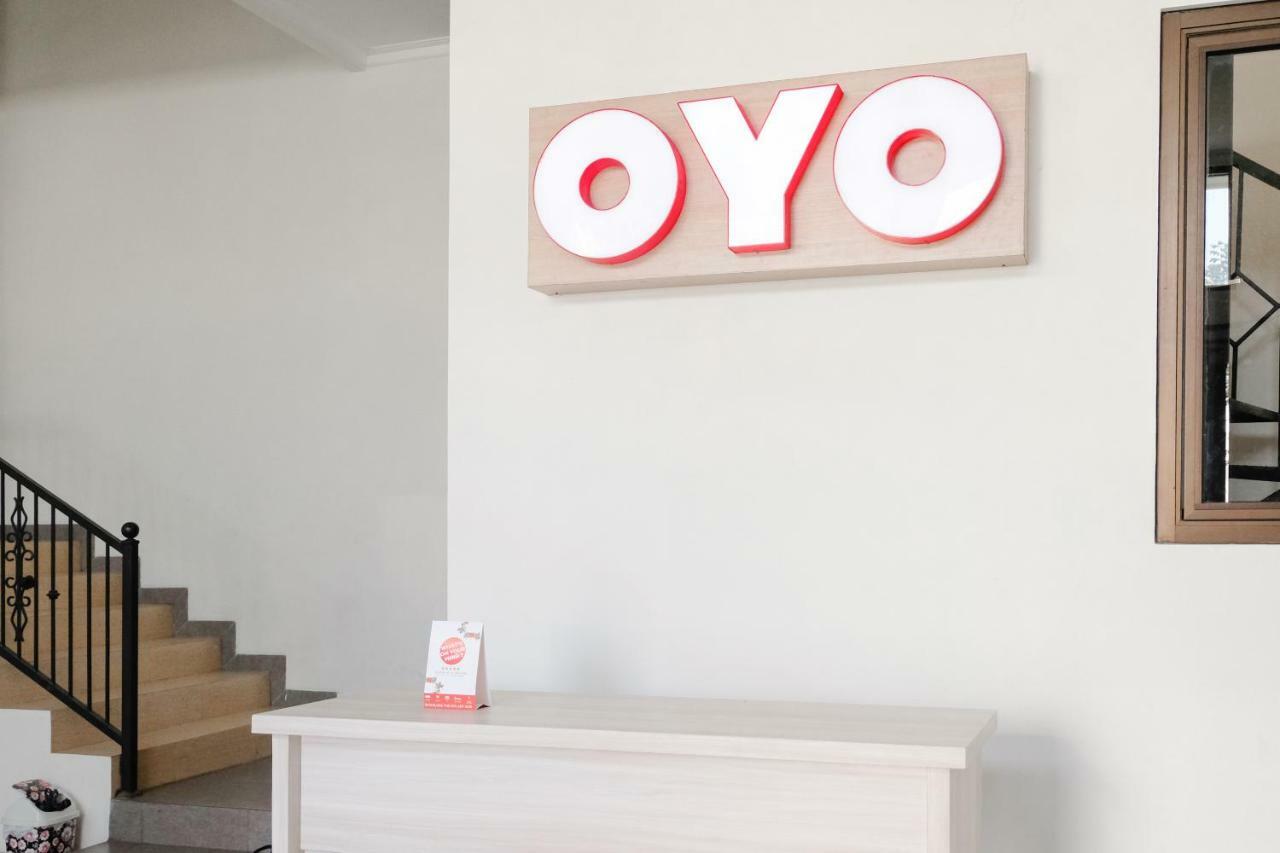 Oyo 1110 Ijen Butik House Malang Exterior foto